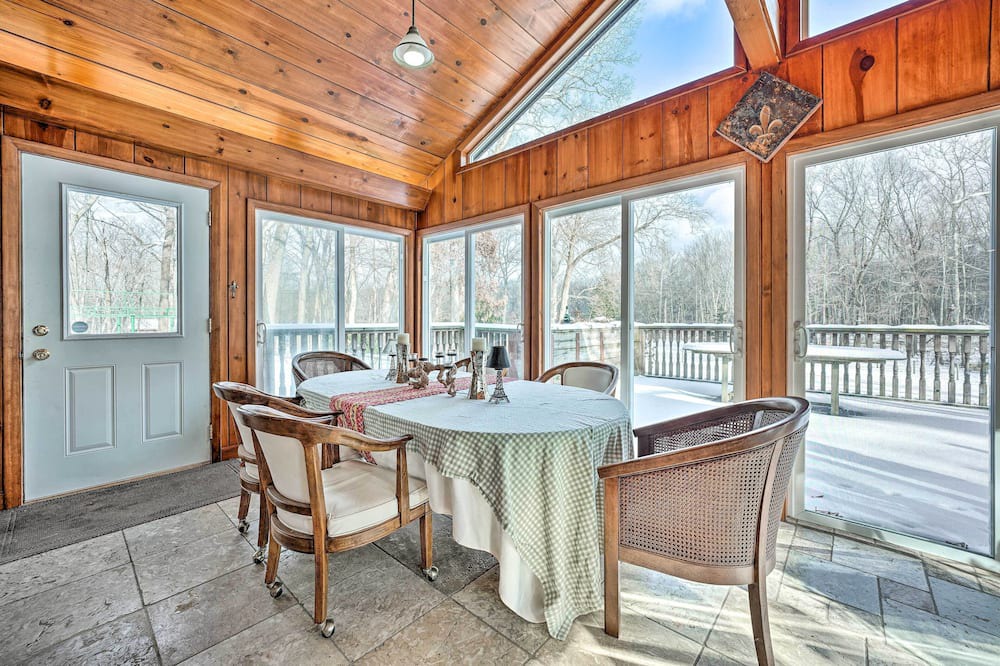 Photo of Bedroom in La Porte