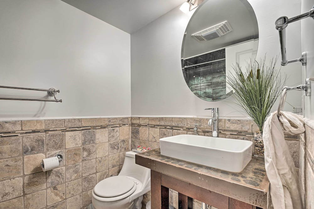 Photo of Bathroom in La Porte
