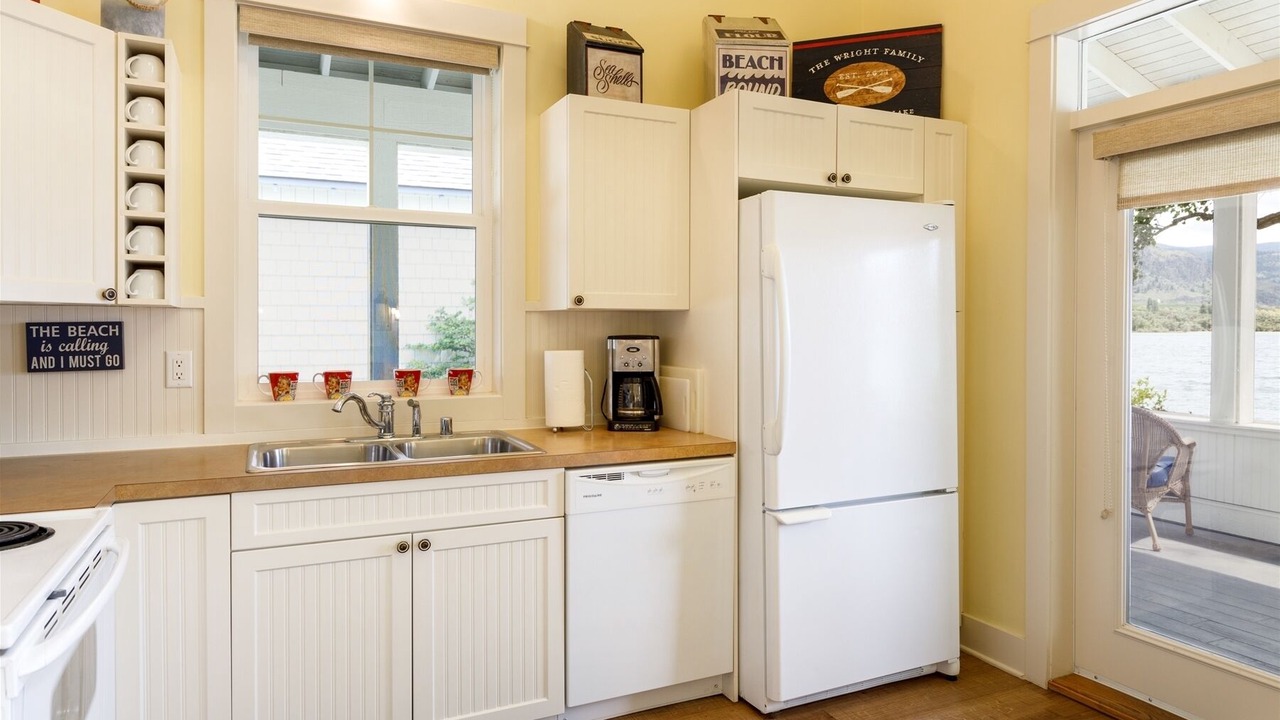 Photo of Kitchen in Oroville