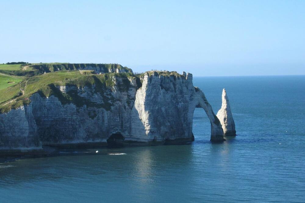 Photo of Others in Etretat
