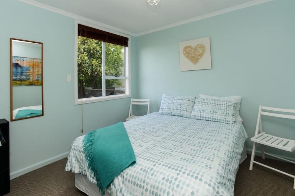 Photo of Bedroom in Westshore