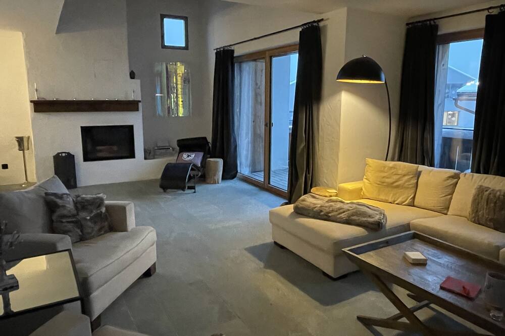 Photo of Livingroom in Klosters Platz