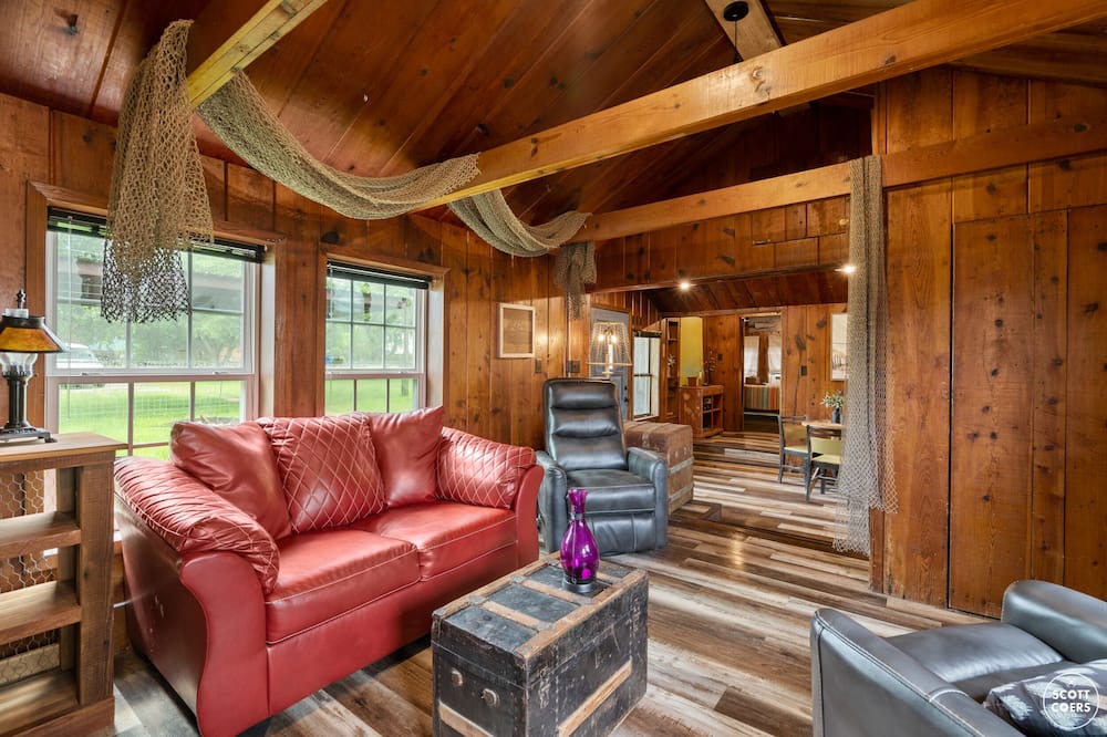 Photo of Livingroom in Brownwood