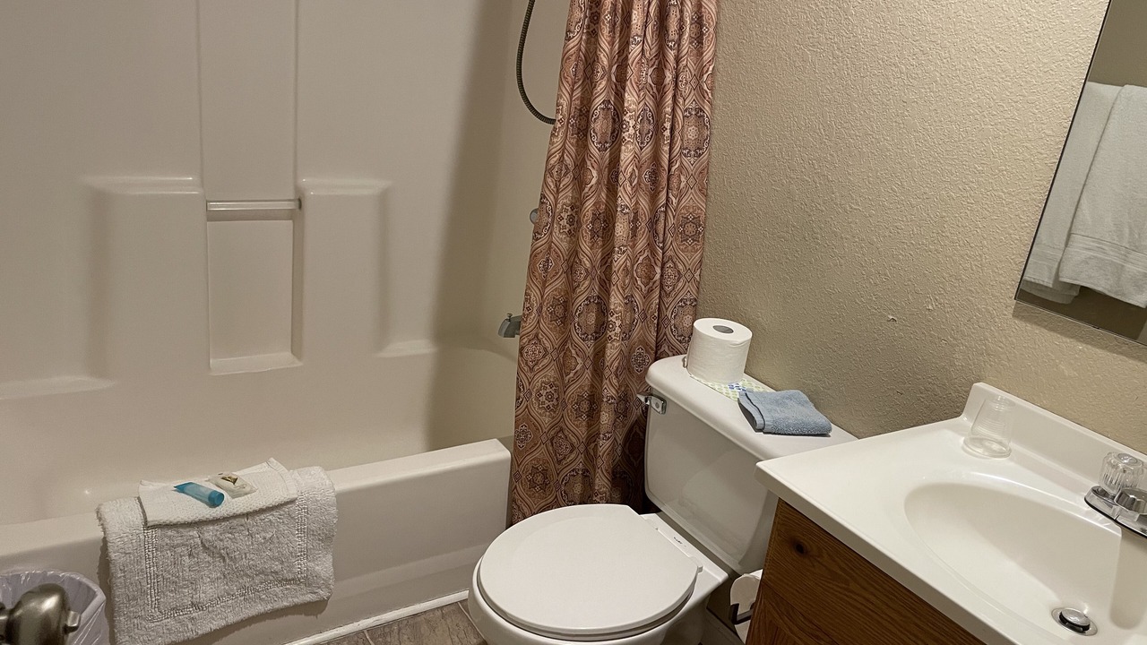 Photo of Bathroom in Tool