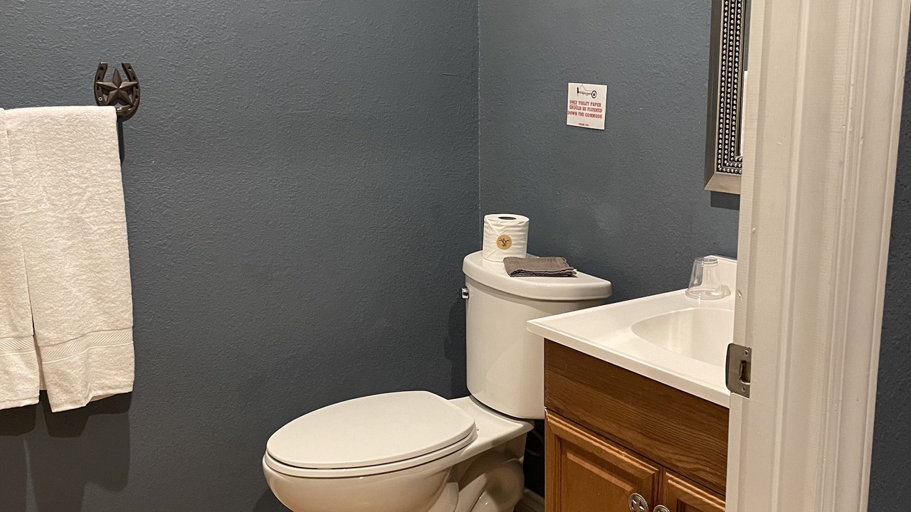 Photo of Bathroom in Tool