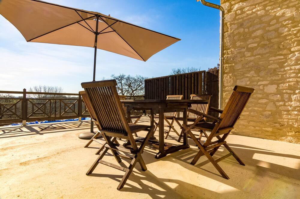 Photo of Patio Balcony in Mayrac