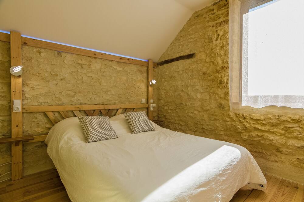 Photo of Bedroom in Mayrac