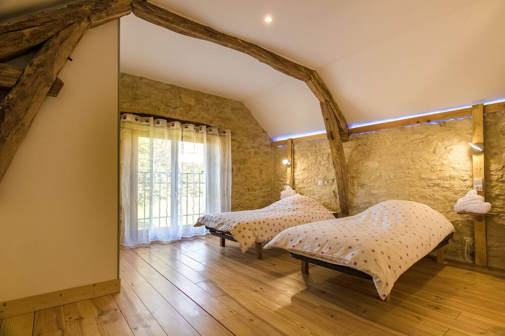 Photo of Bedroom in Mayrac