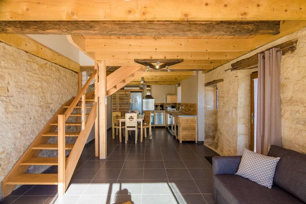 Photo of Livingroom in Mayrac