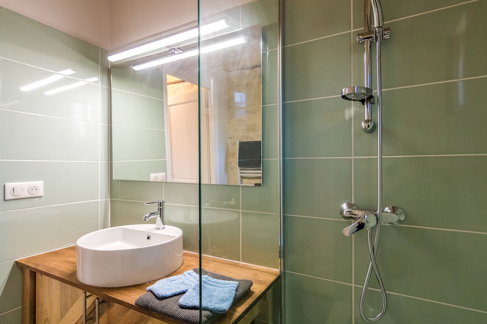 Photo of Bathroom in Mayrac