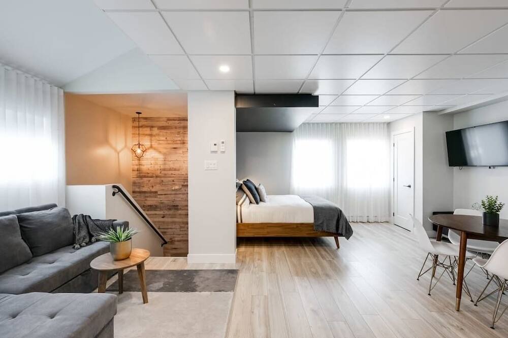 Photo of Livingroom in Laval
