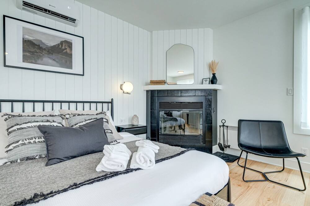 Photo of Bedroom in Sainte-Agathe-des-Monts