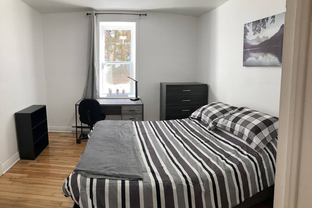 Photo of Bedroom in Sherbrooke