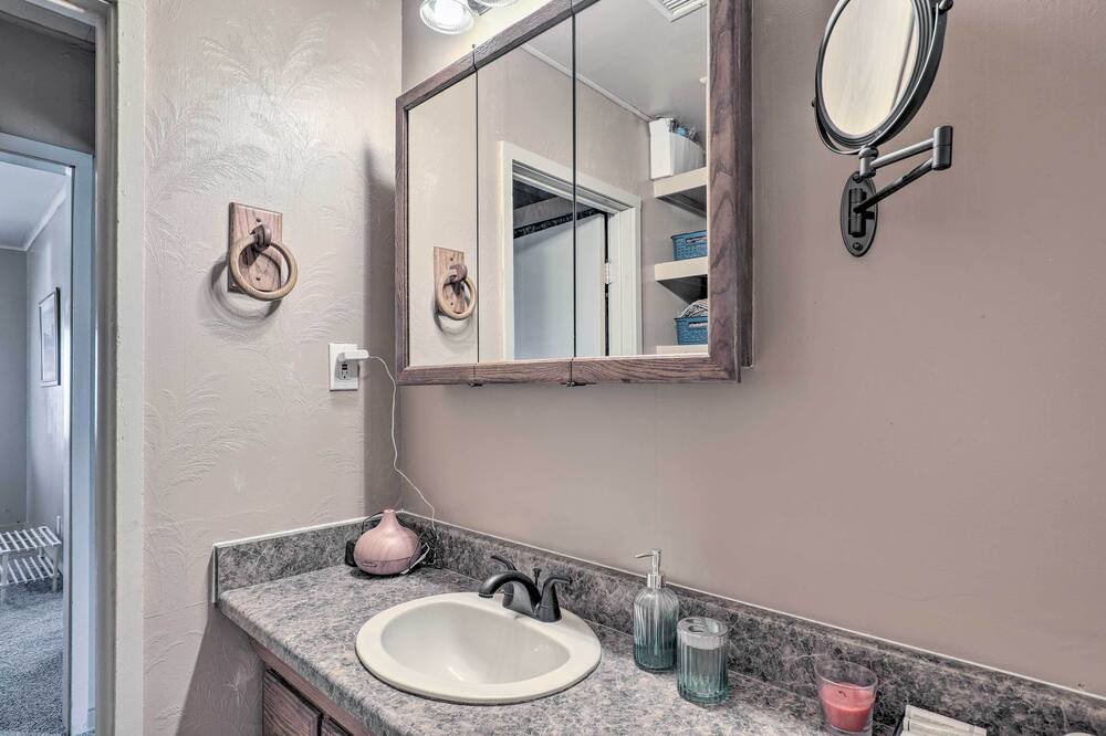 Photo of Bathroom in Elfrida