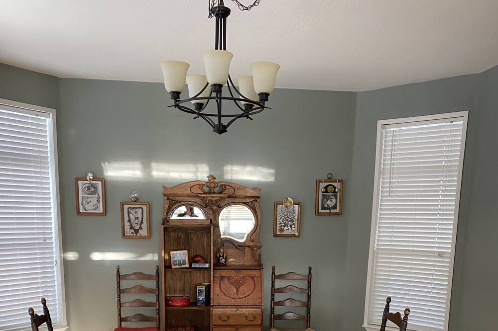 Photo of Bedroom in Crescent