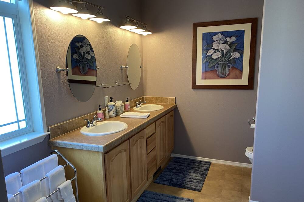 Photo of Others in Crescent