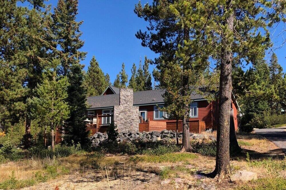 Photo of Others in Crescent