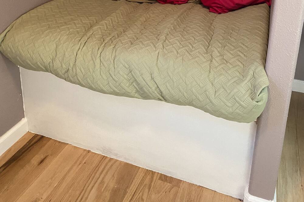 Photo of Others in Crescent