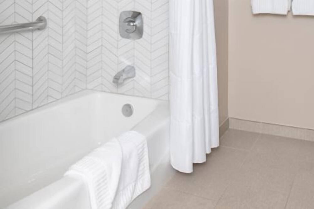 Photo of Bathroom in Gaslamp Quarter