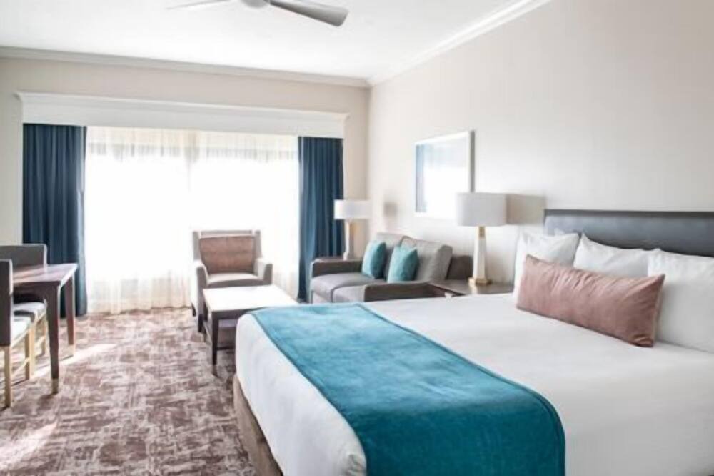 Photo of Bedroom in Gaslamp Quarter
