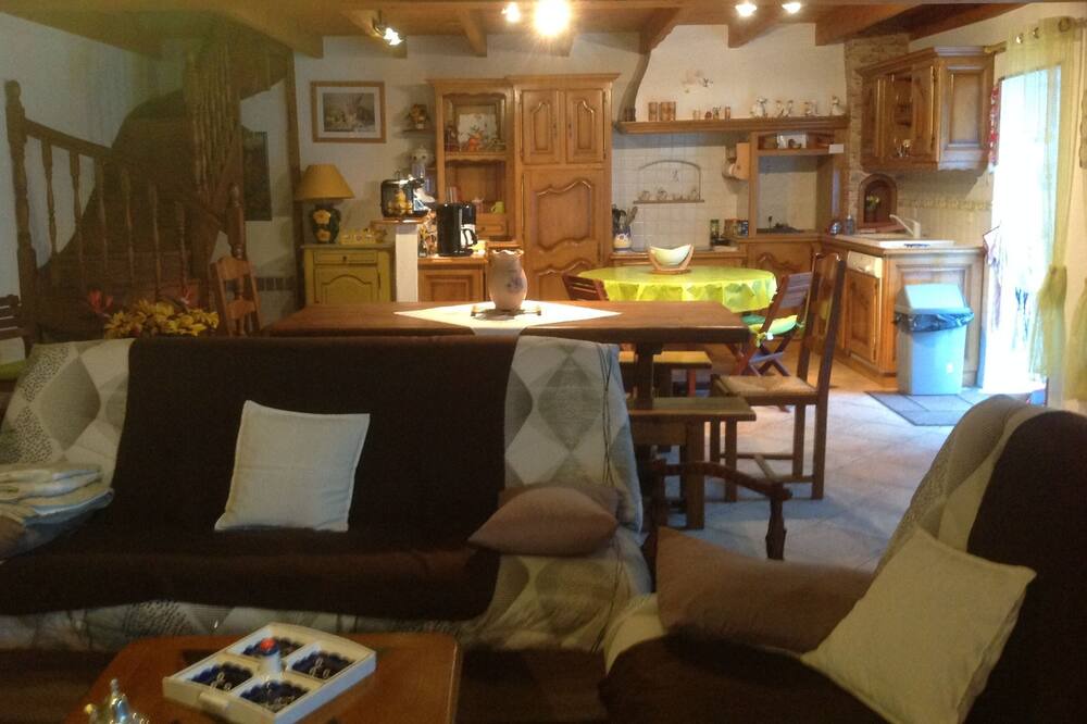 Photo of Livingroom in Luz-Saint-Sauveur