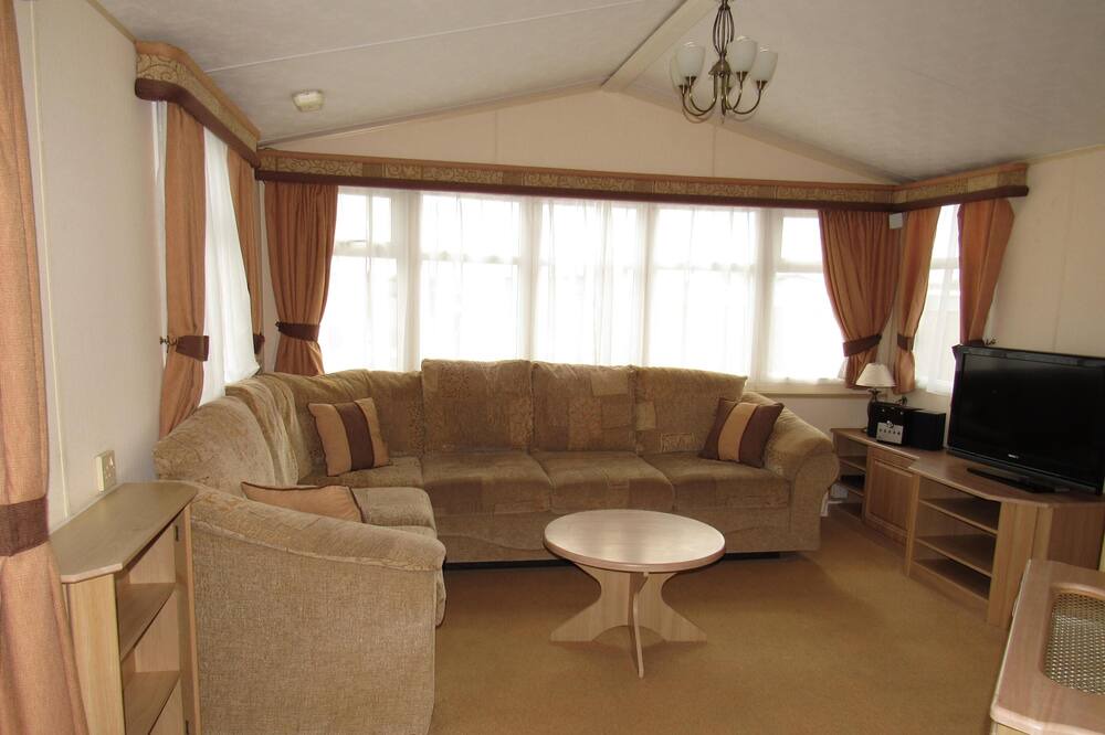 Photo of Others in Chapel Saint Leonards