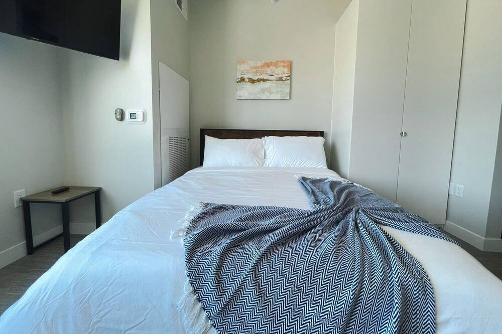 Photo of Bedroom in Des Moines