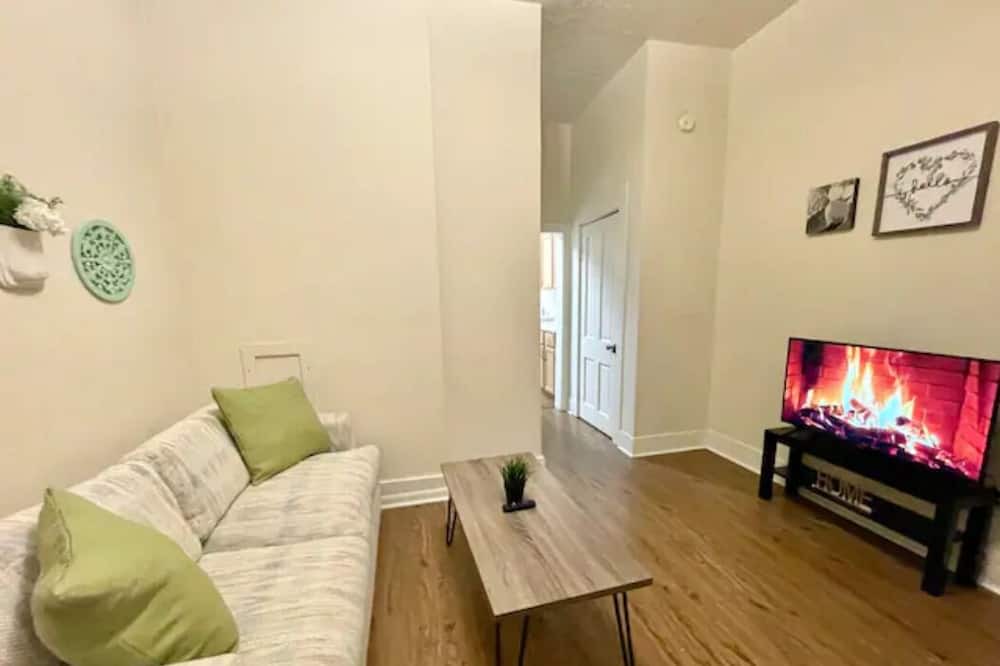 Photo of Livingroom in Franklin