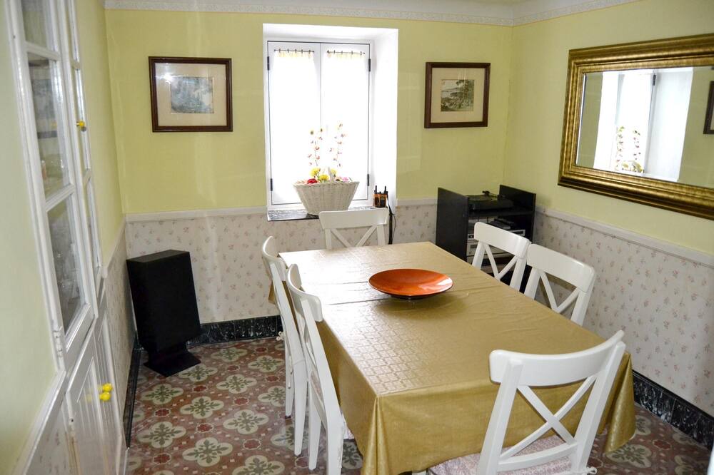 Photo of Livingroom in Mediona