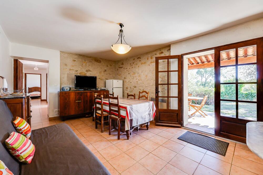 Photo of Livingroom in Saint-Pierre-des-Champs