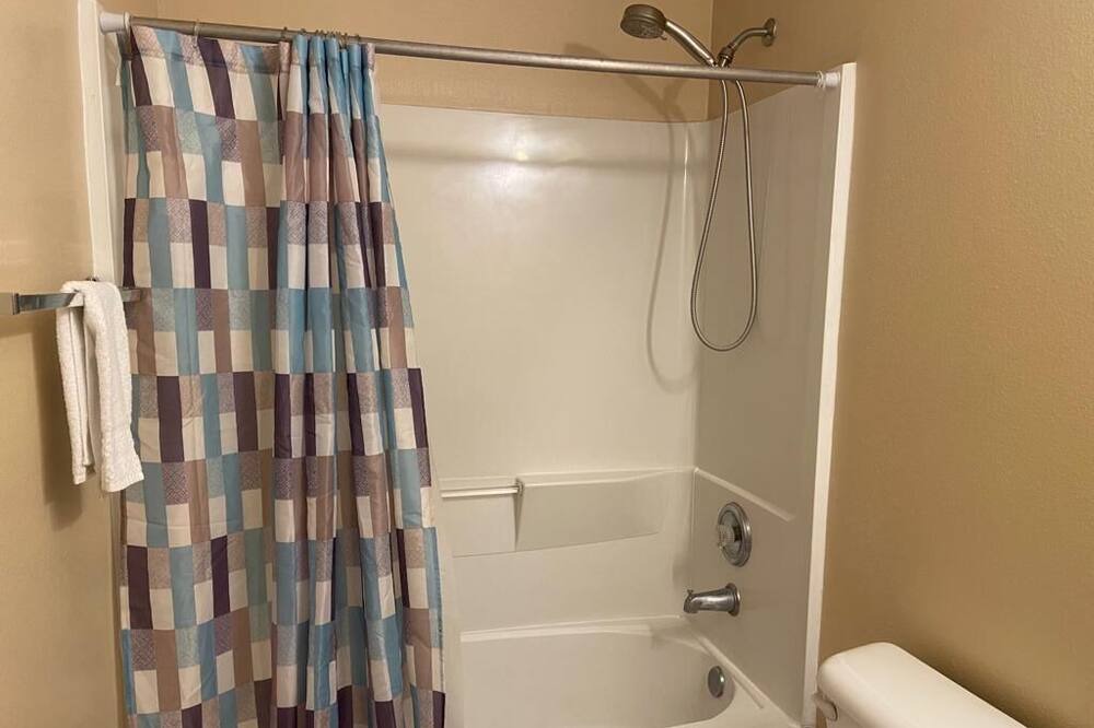 Photo of Bathroom in College Park