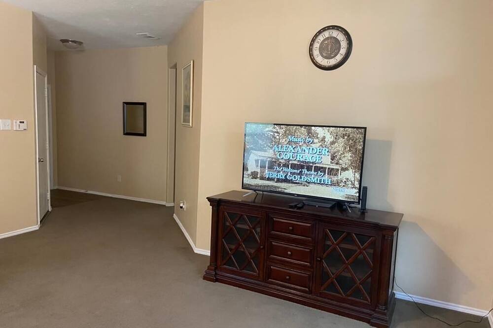 Photo of Bedroom in College Park