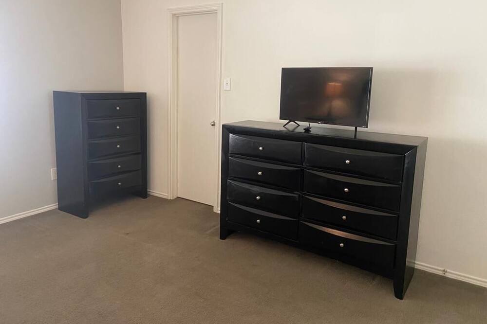 Photo of Bedroom in College Park