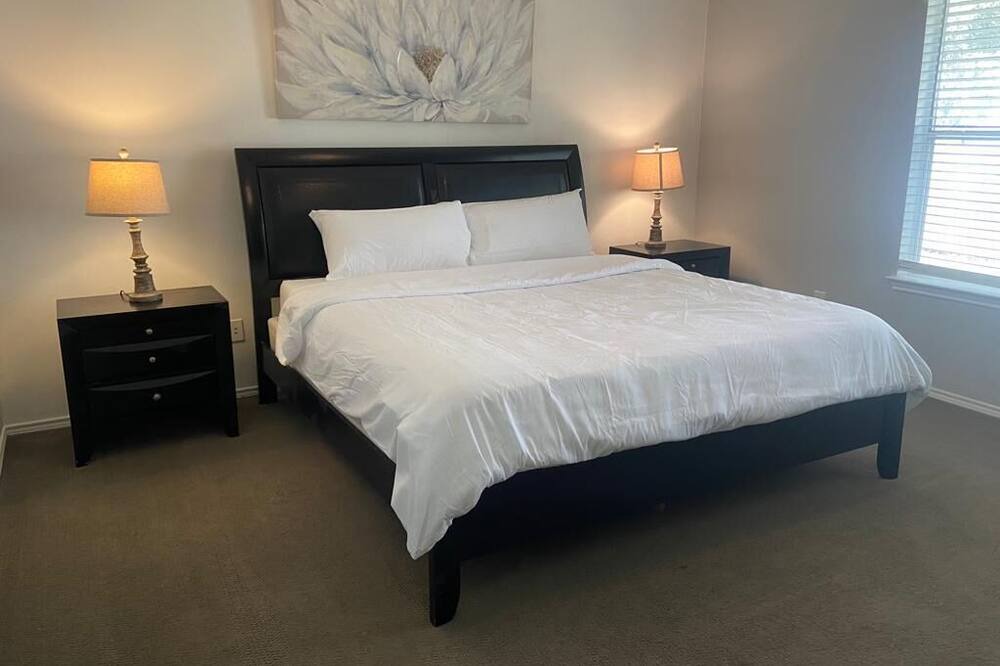 Photo of Bedroom in College Park
