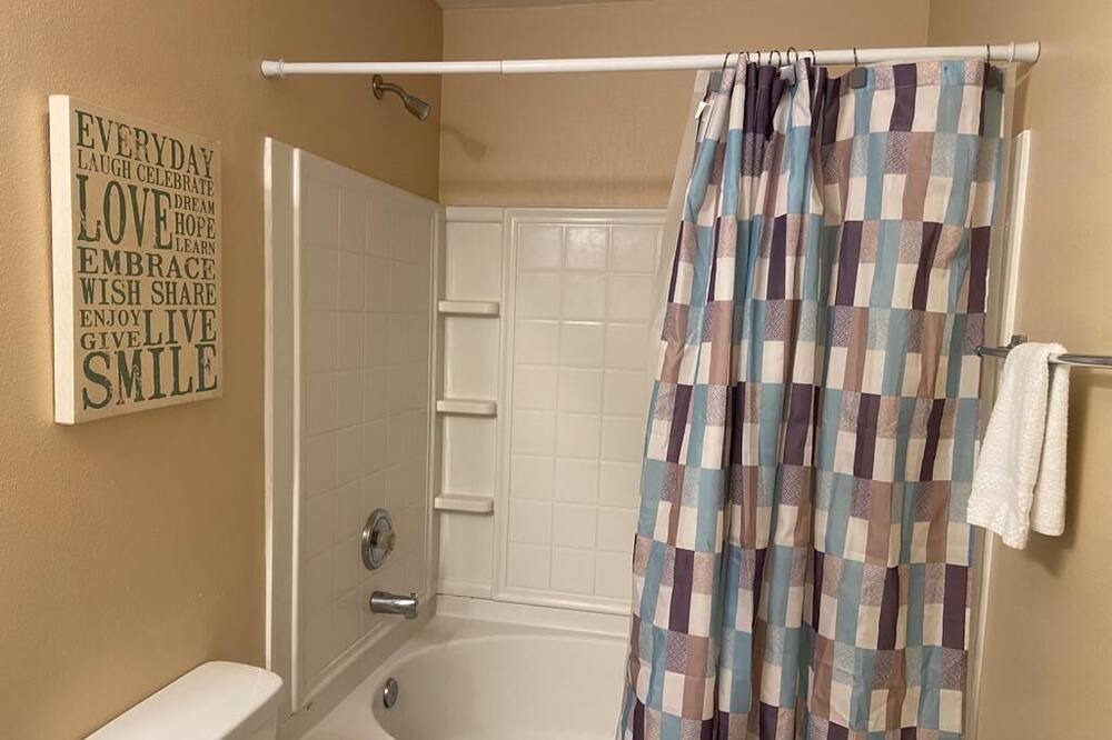 Photo of Bathroom in College Park