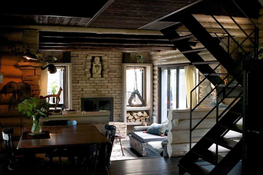 Photo of Livingroom in Sainte-Lucie-des-Laurentides