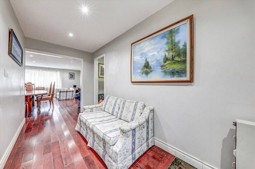Photo of Livingroom in Kirkfield