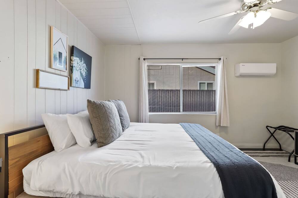 Photo of Bedroom in Escalon