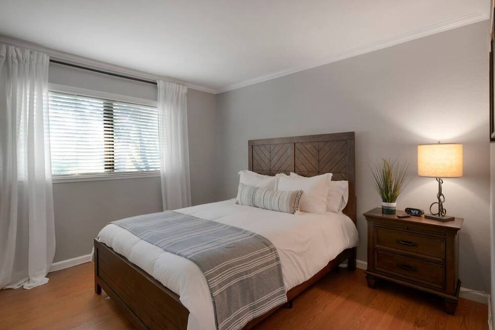 Photo of Bedroom in Granite Bay