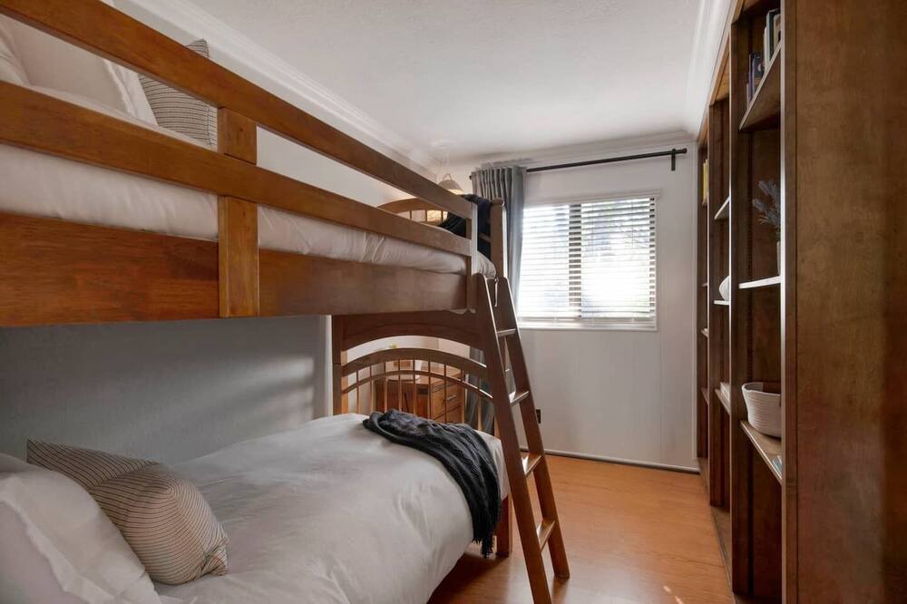 Photo of Bedroom in Granite Bay