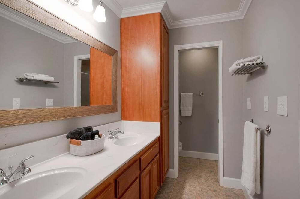 Photo of Bathroom in Granite Bay