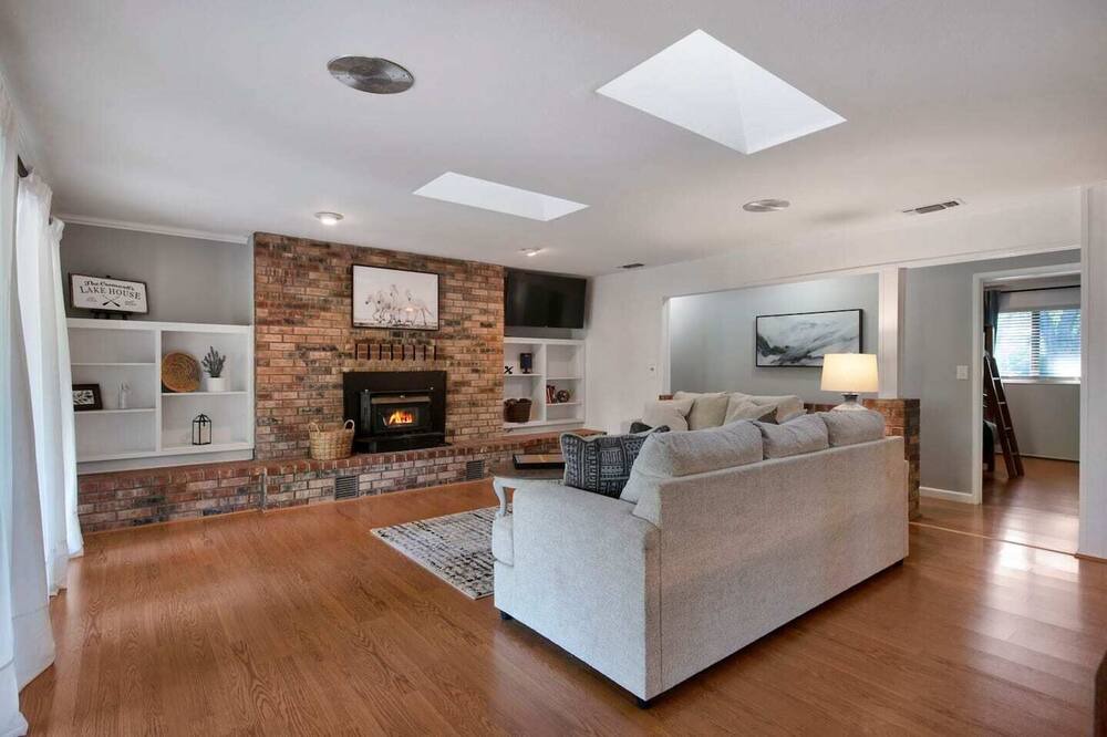 Photo of Livingroom in Granite Bay