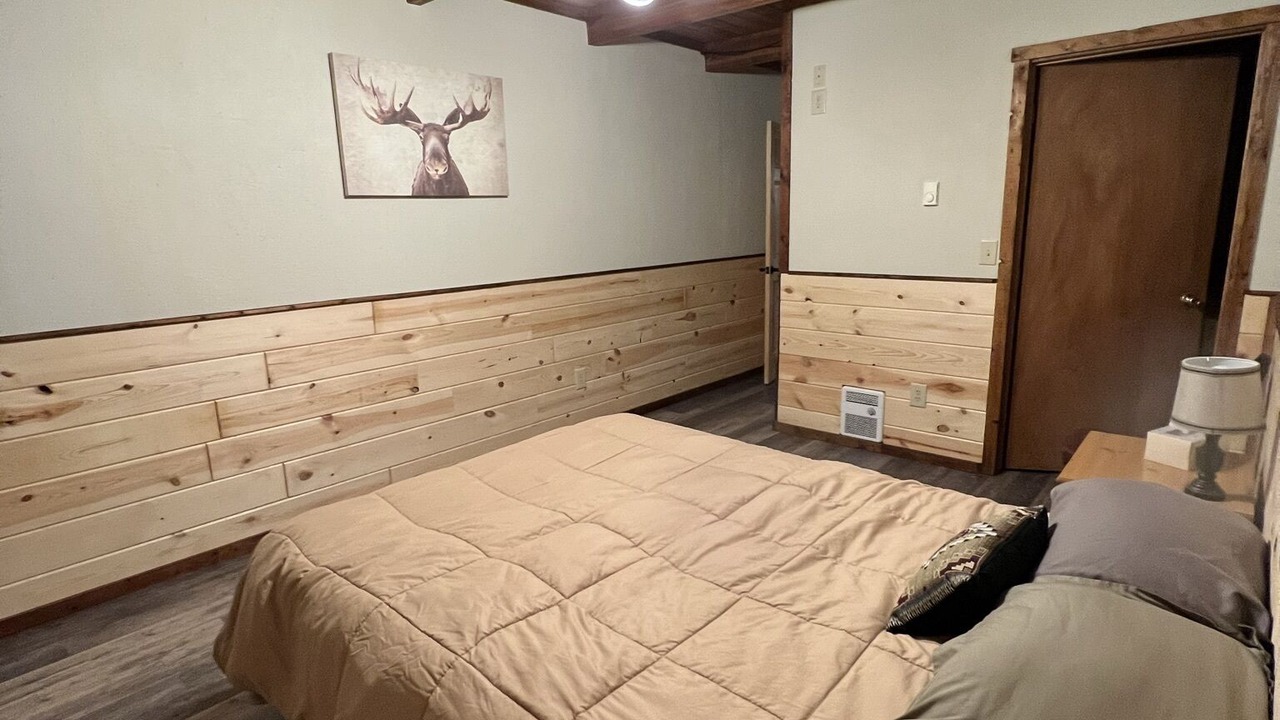 Photo of Bedroom in Sundance