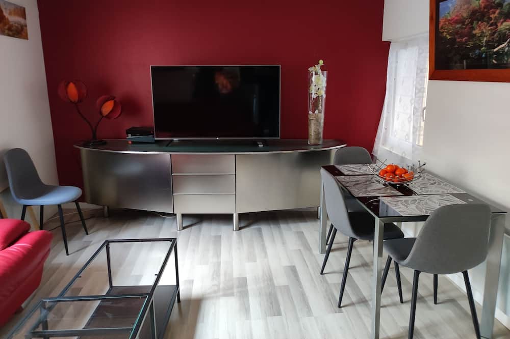 Photo of Livingroom in Montlhery