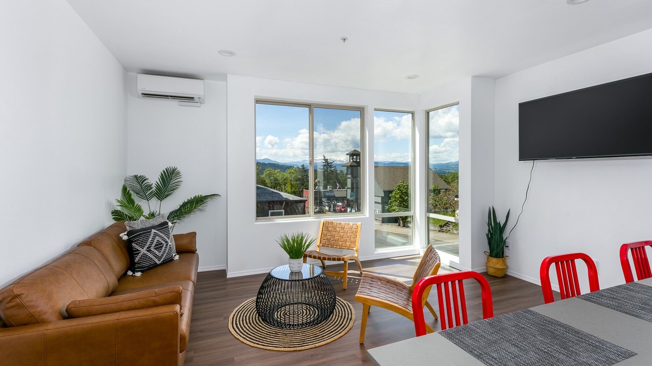 Photo of Others in White Salmon