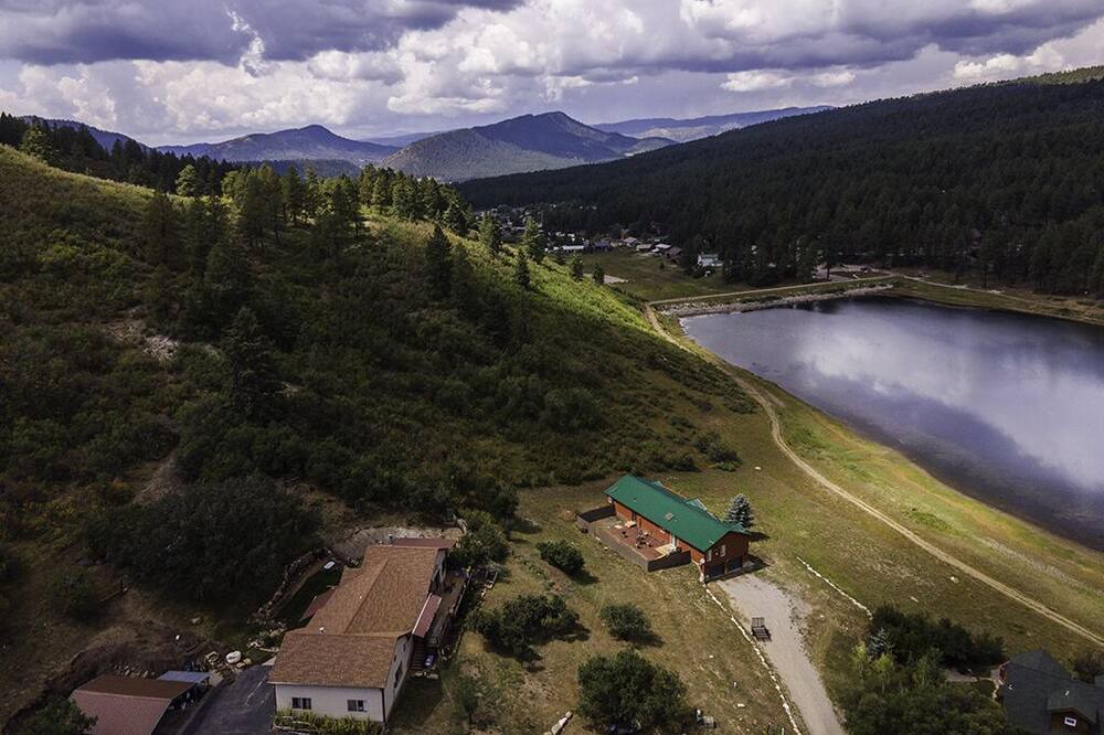 Photo of Outdoor in Forest Lakes