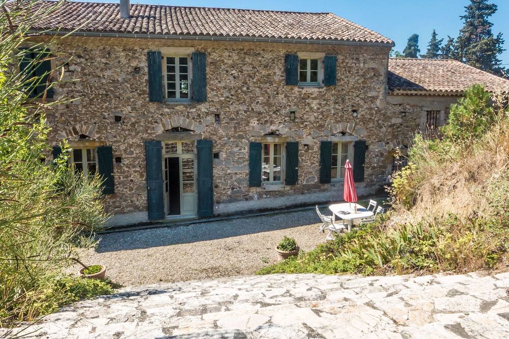 Photo of Patio Balcony in Gaja-et-Villedieu
