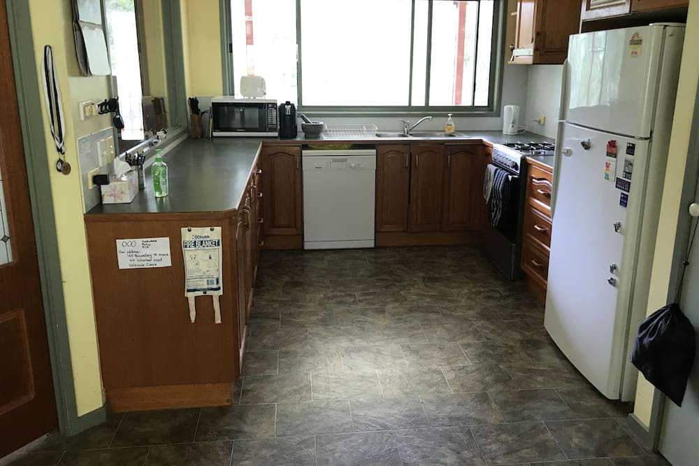 Photo of Kitchen in Valencia Creek