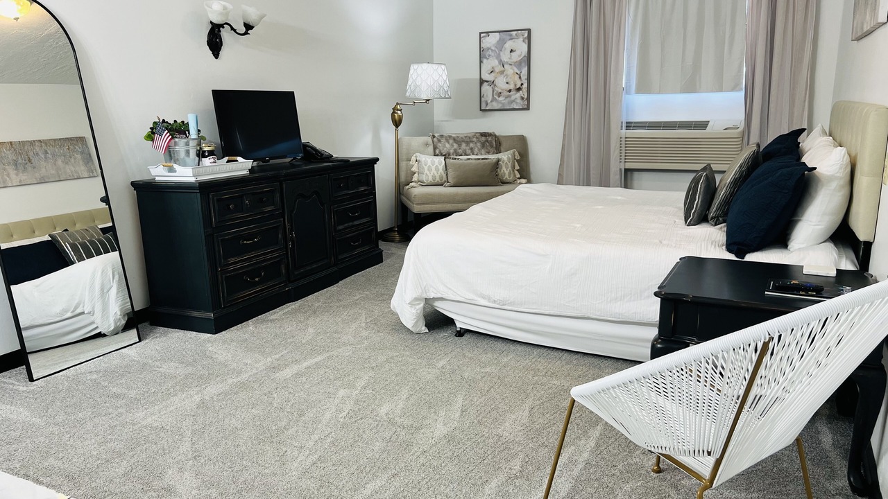 Photo of Bedroom in Marble Hill