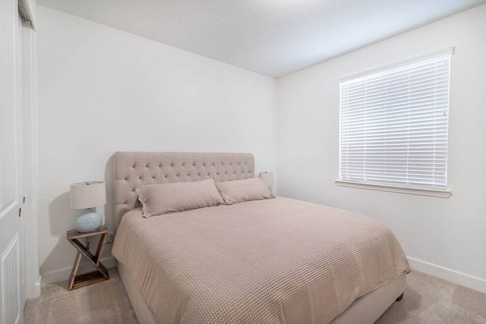 Photo of Bedroom in Elk Grove